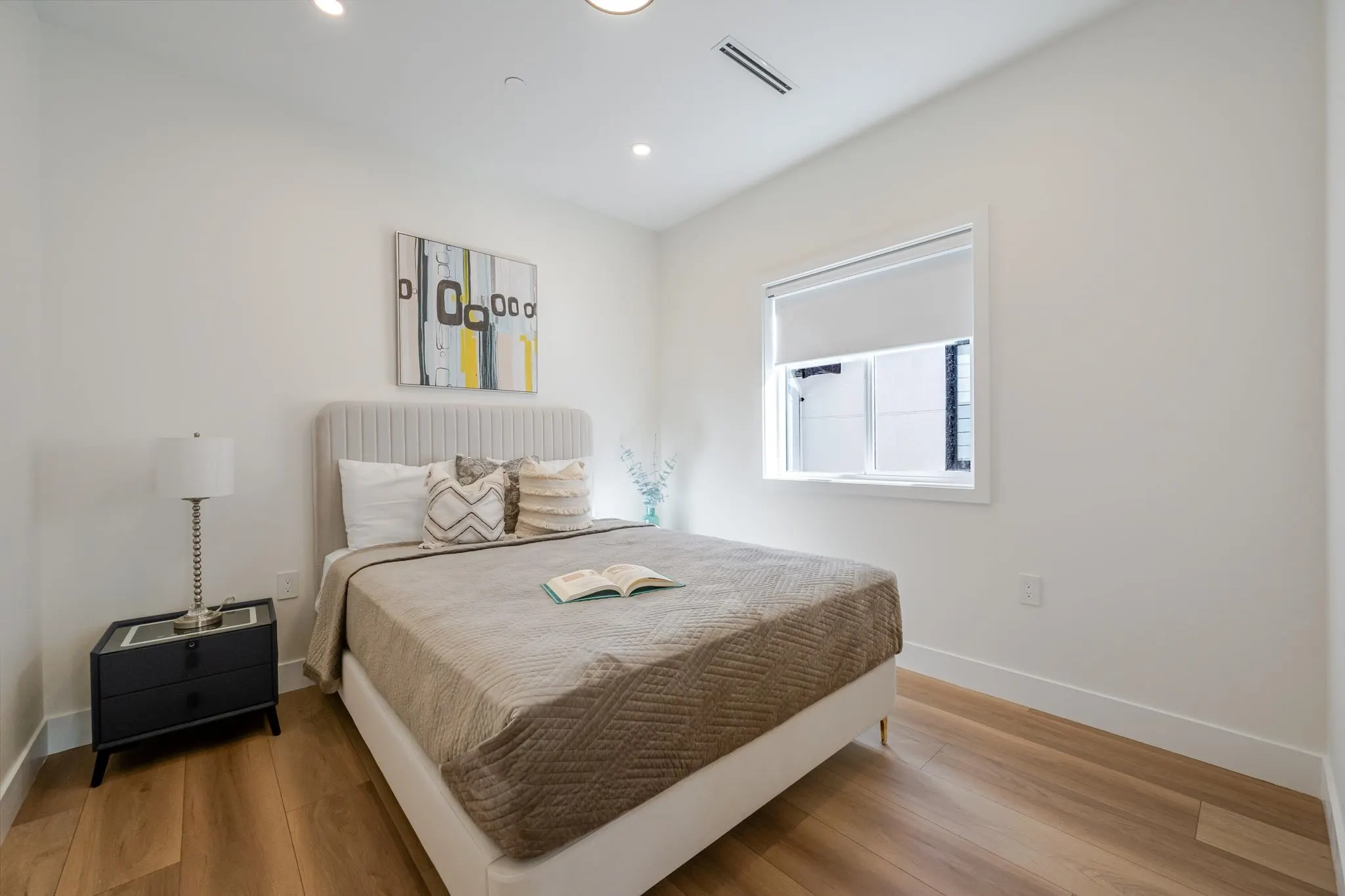 1759 Morgan Avenue #101