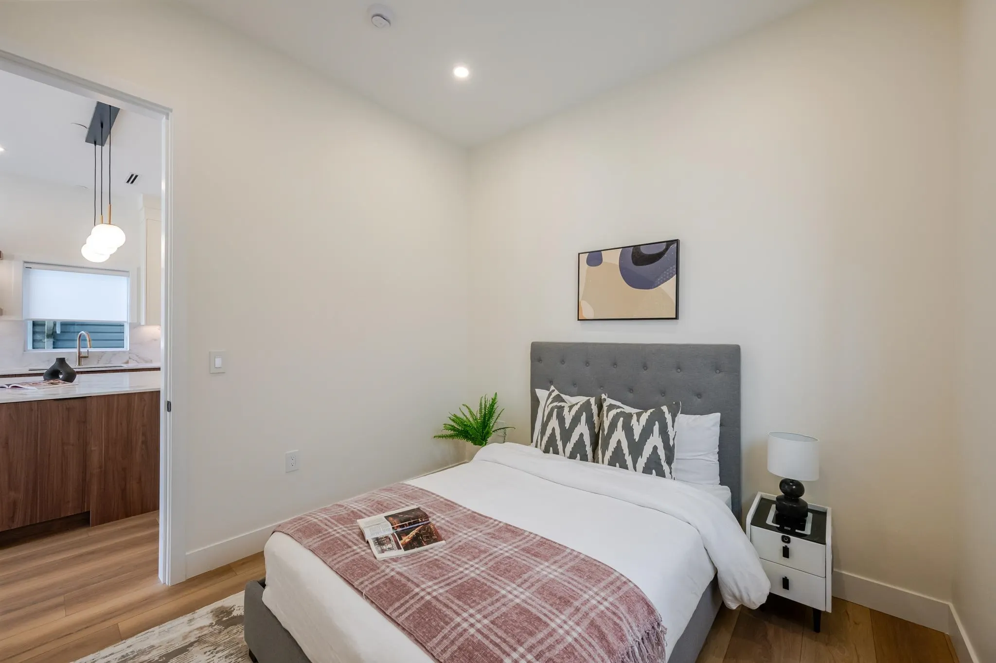 1759 Morgan Avenue #101