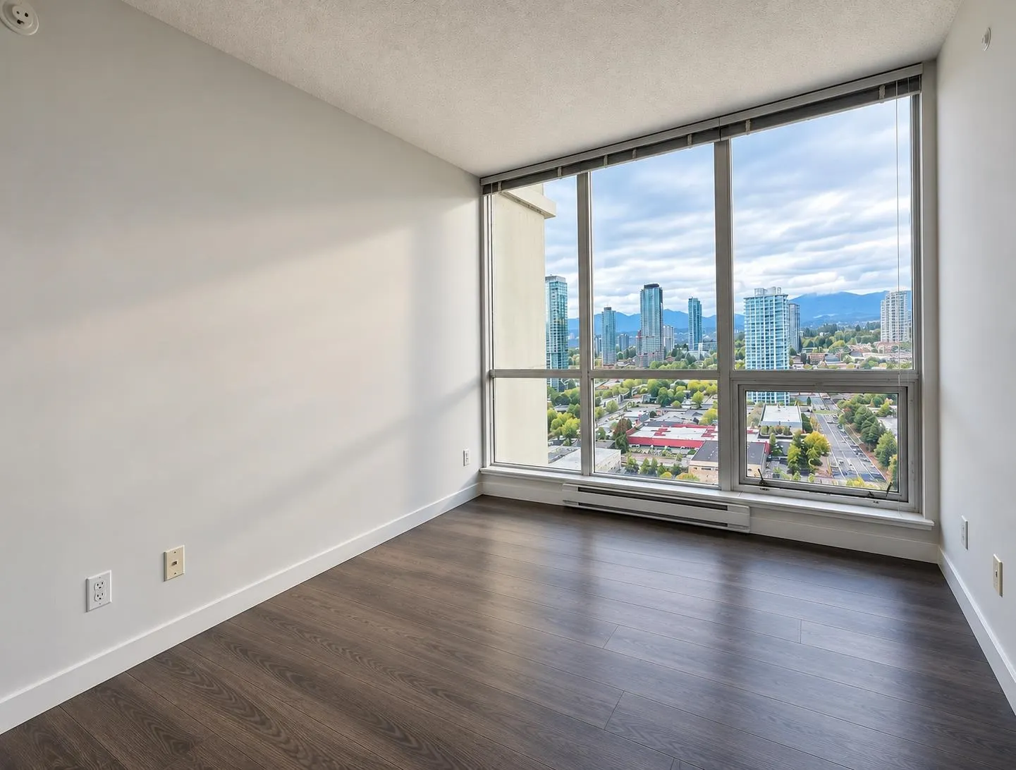 13688 100 Avenue #2507
