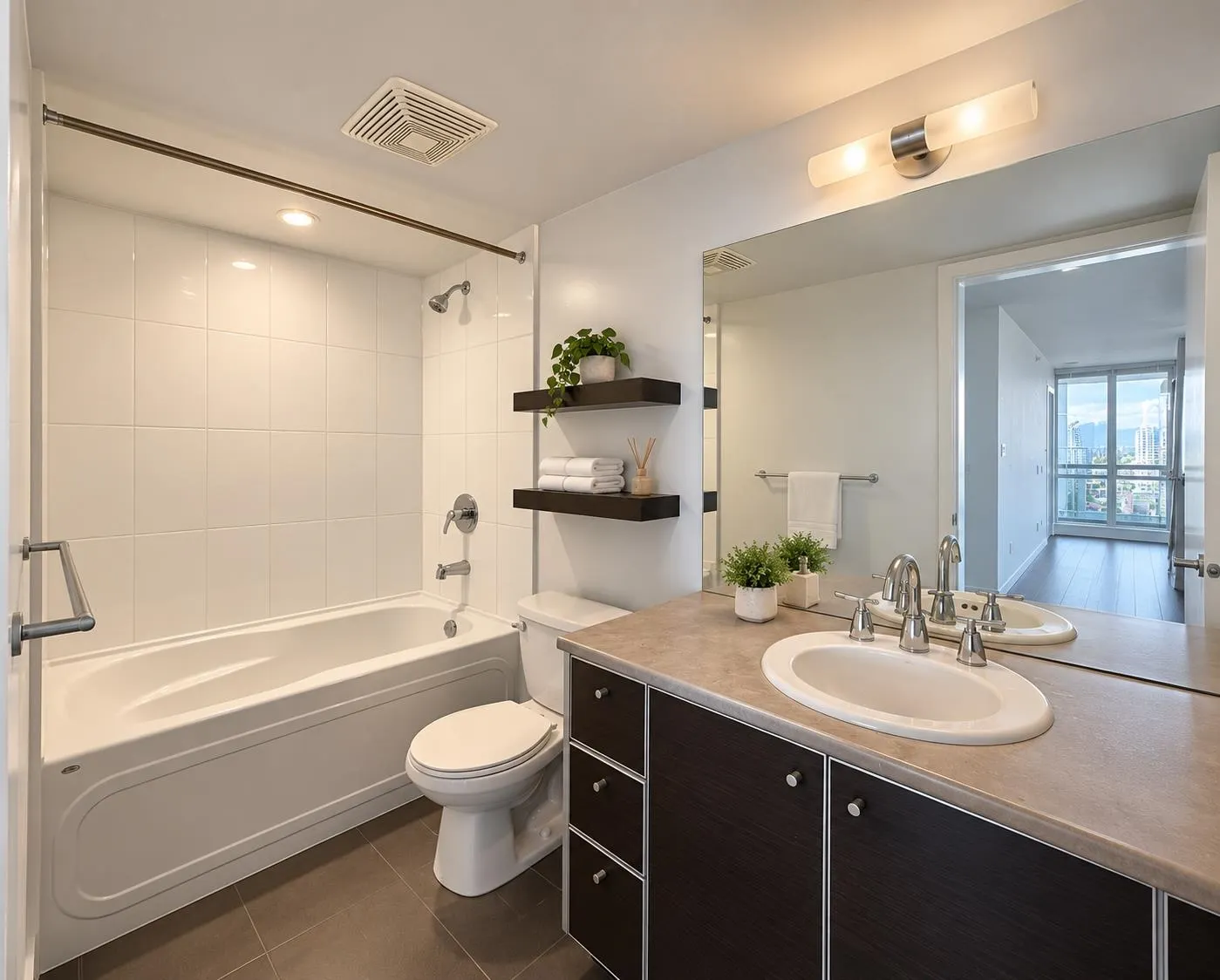 13688 100 Avenue #2507