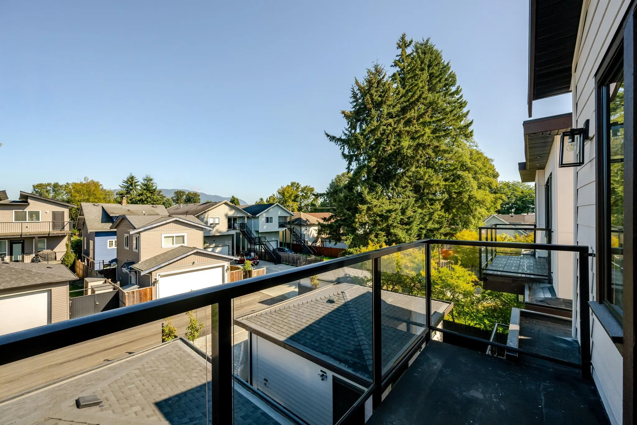 1759 Morgan Avenue #102