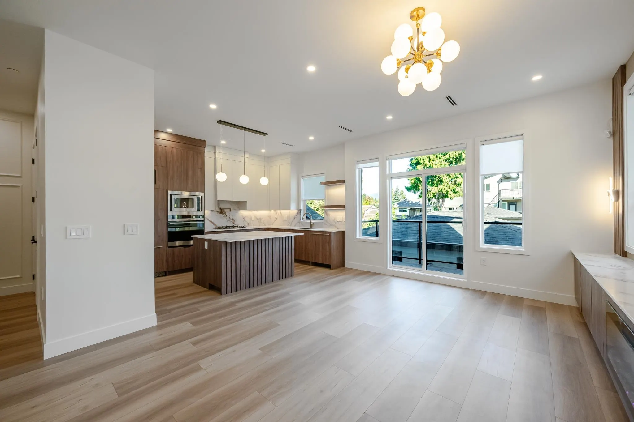 1759 Morgan Avenue #102