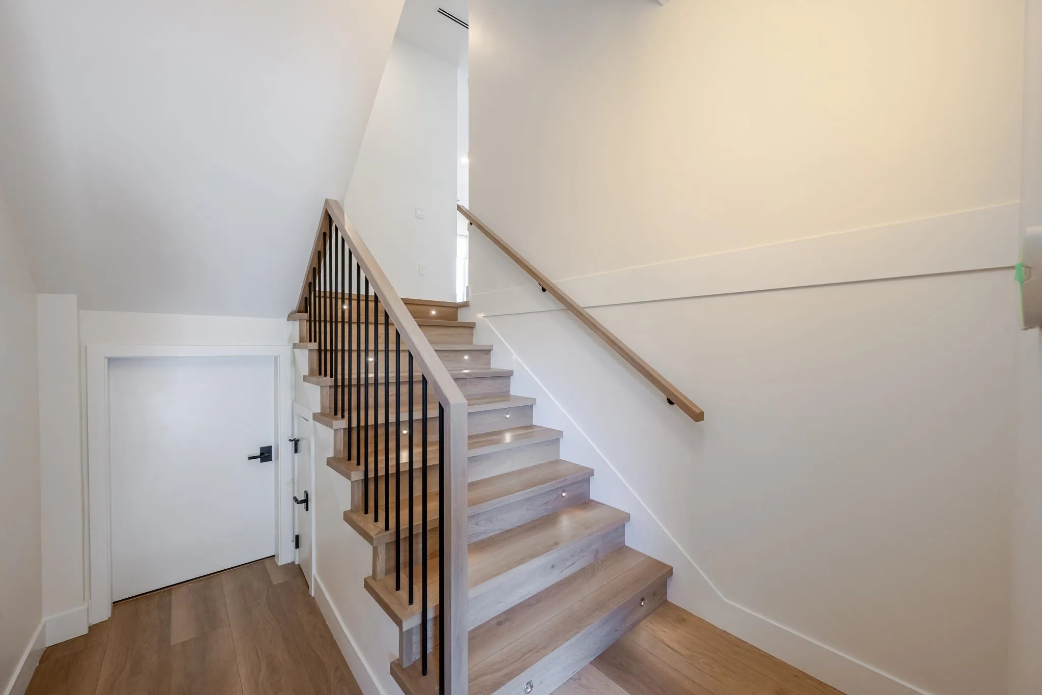 1759 Morgan Avenue #102