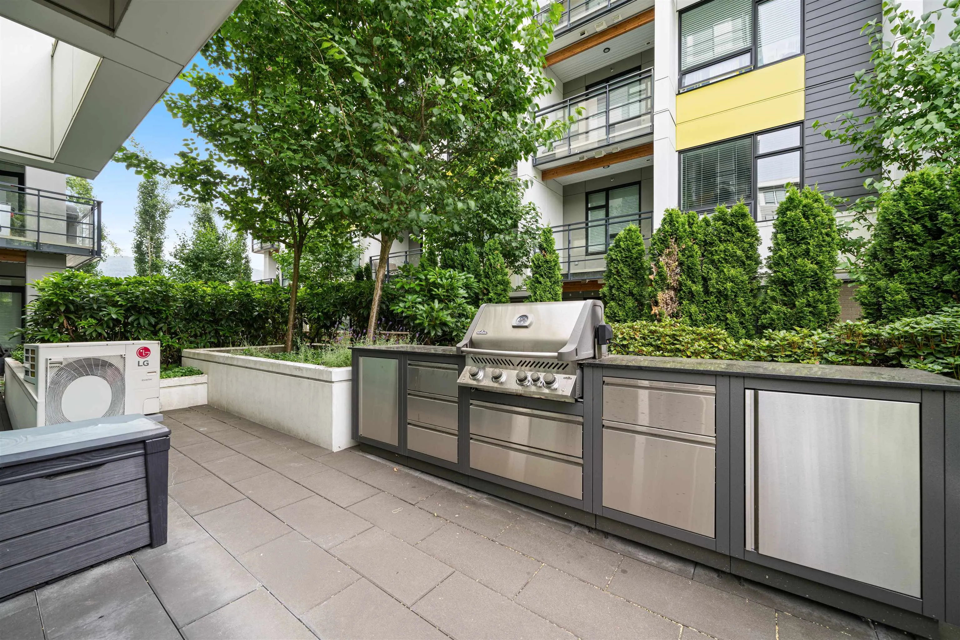 3038 St George Street #303