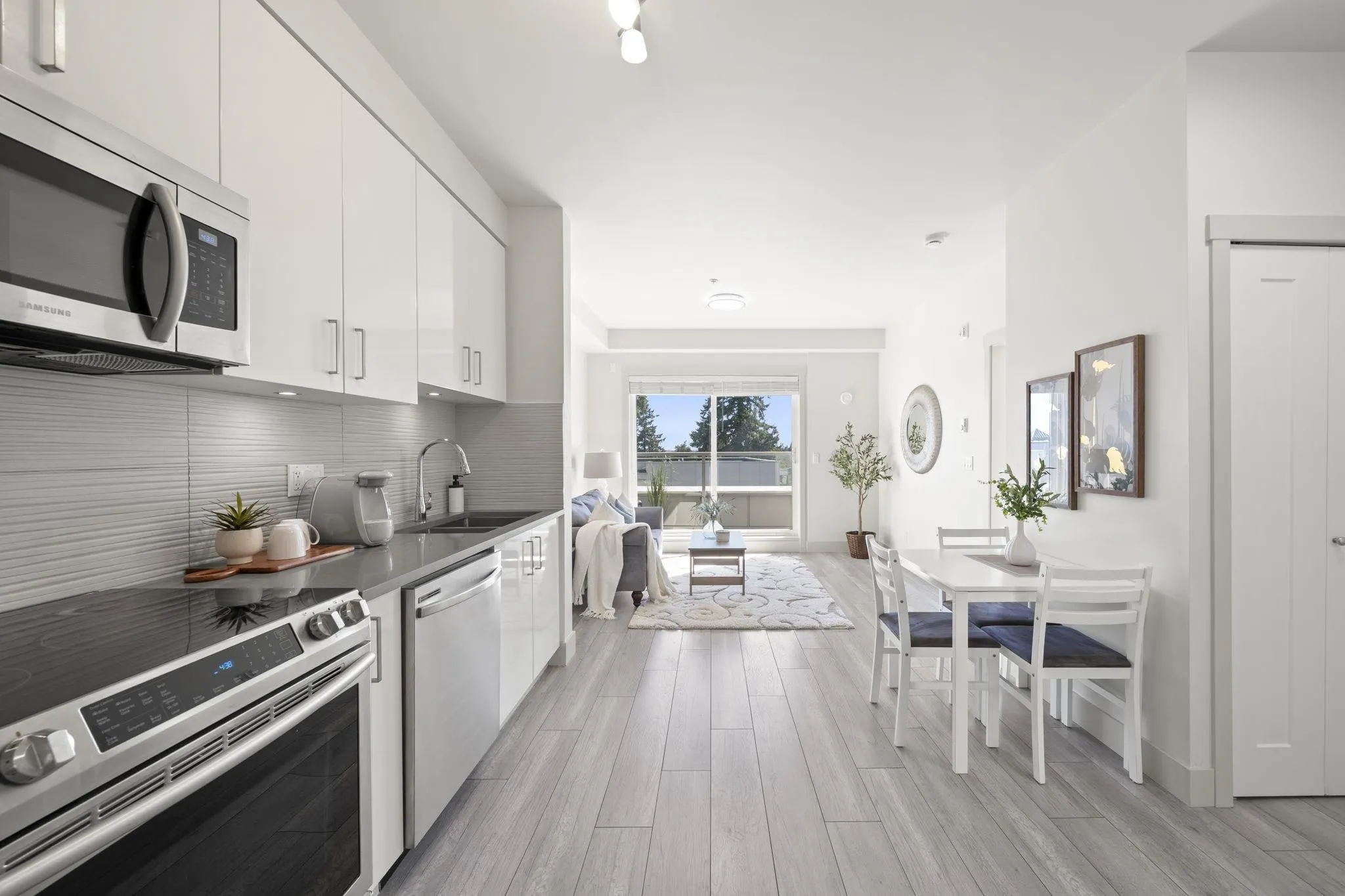 13978 Fraser Highway #502