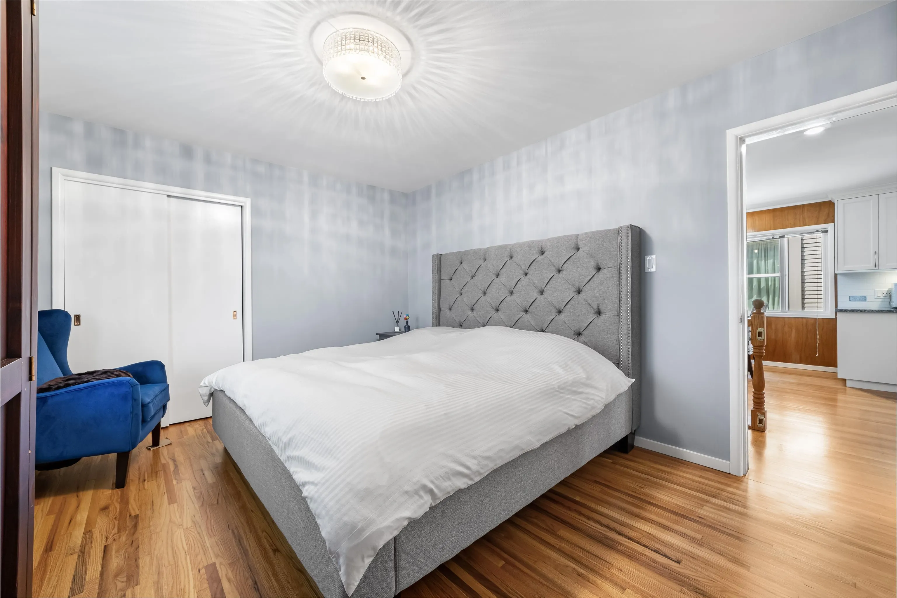 727 Second Street