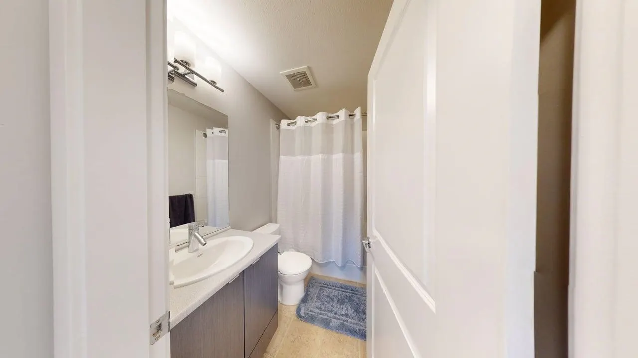 19505 68a Avenue #70