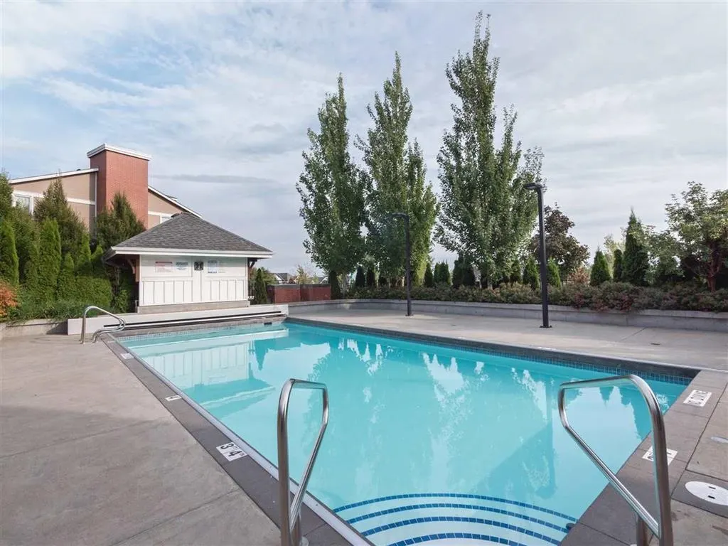 19505 68a Avenue #70