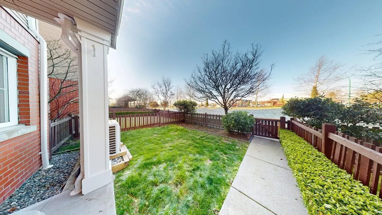 19505 68a Avenue #70