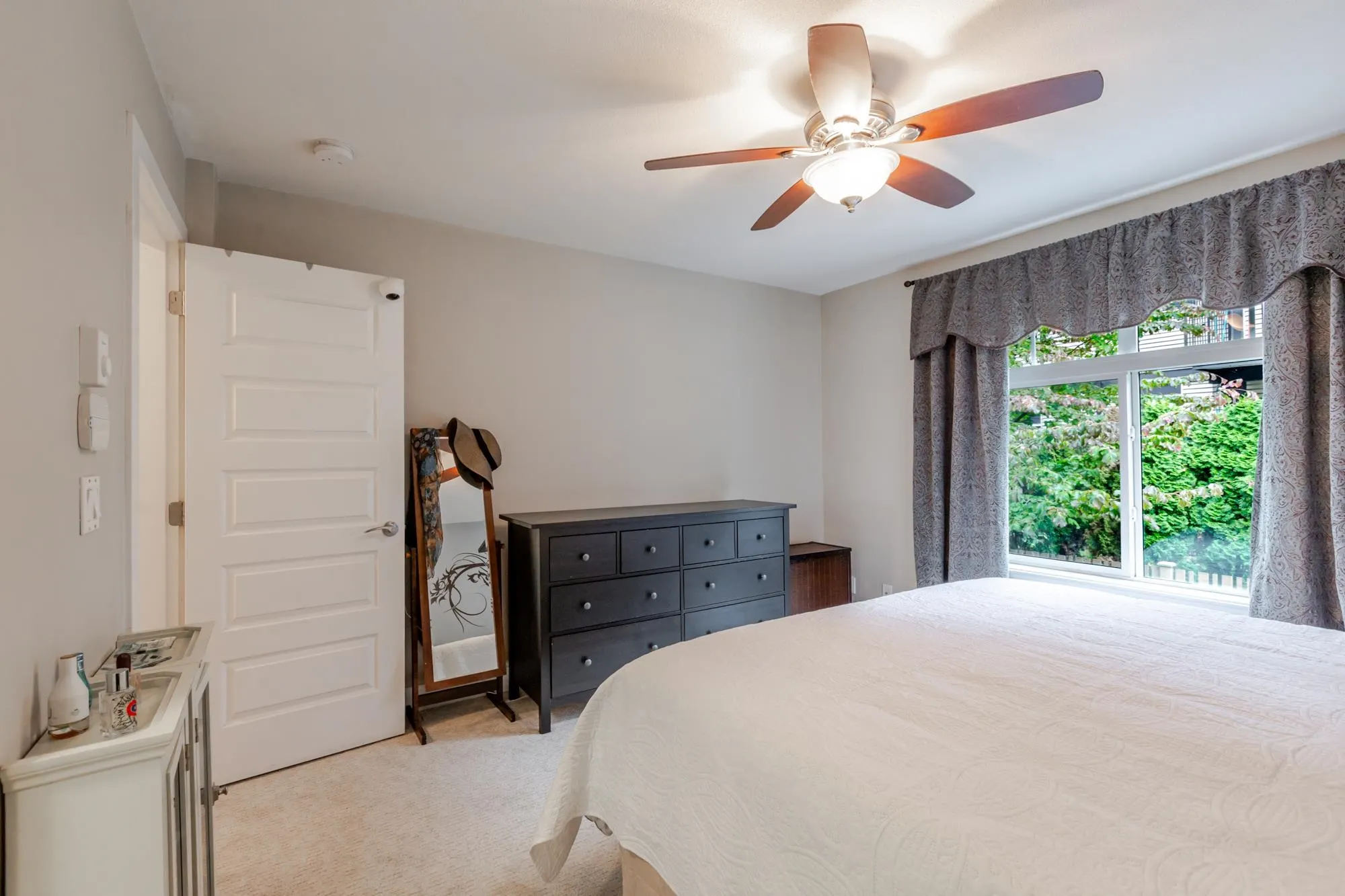 6299 144 Street #33