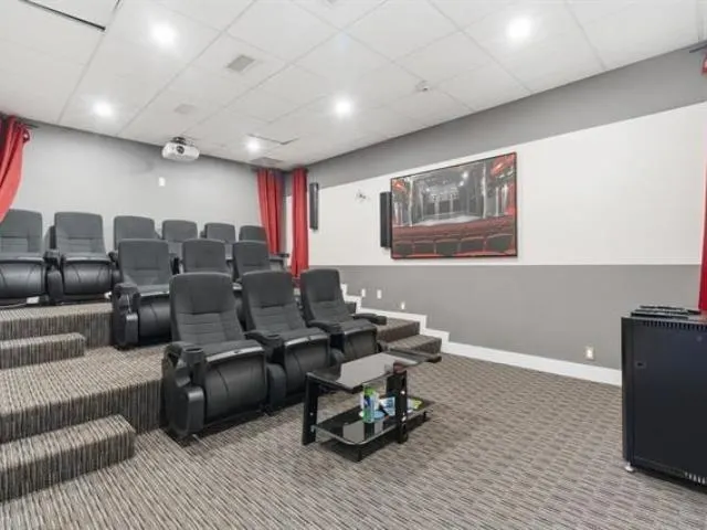 6299 144 Street #33