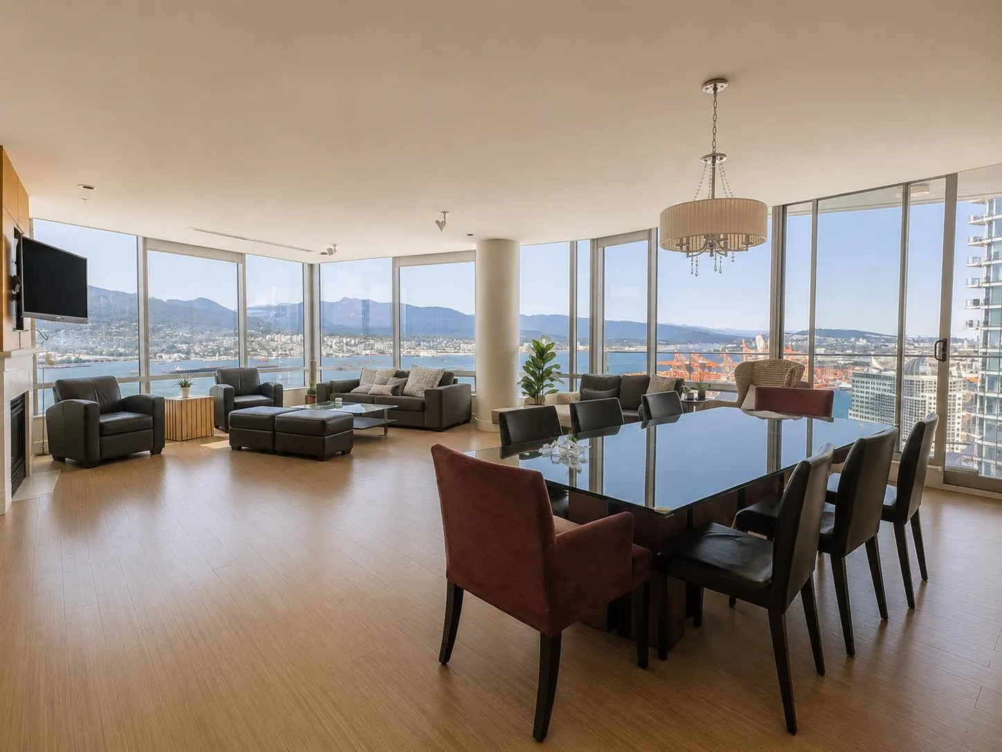 1077 W Cordova Street #3101