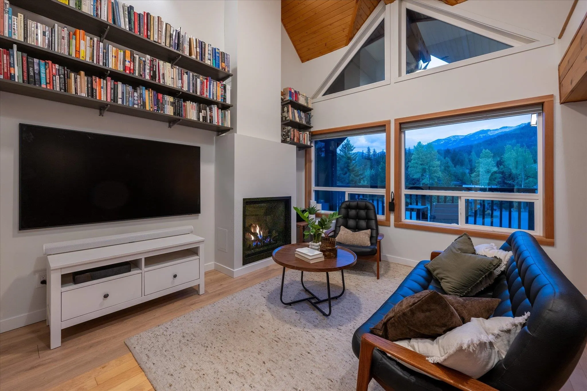 2323 Aspen Court