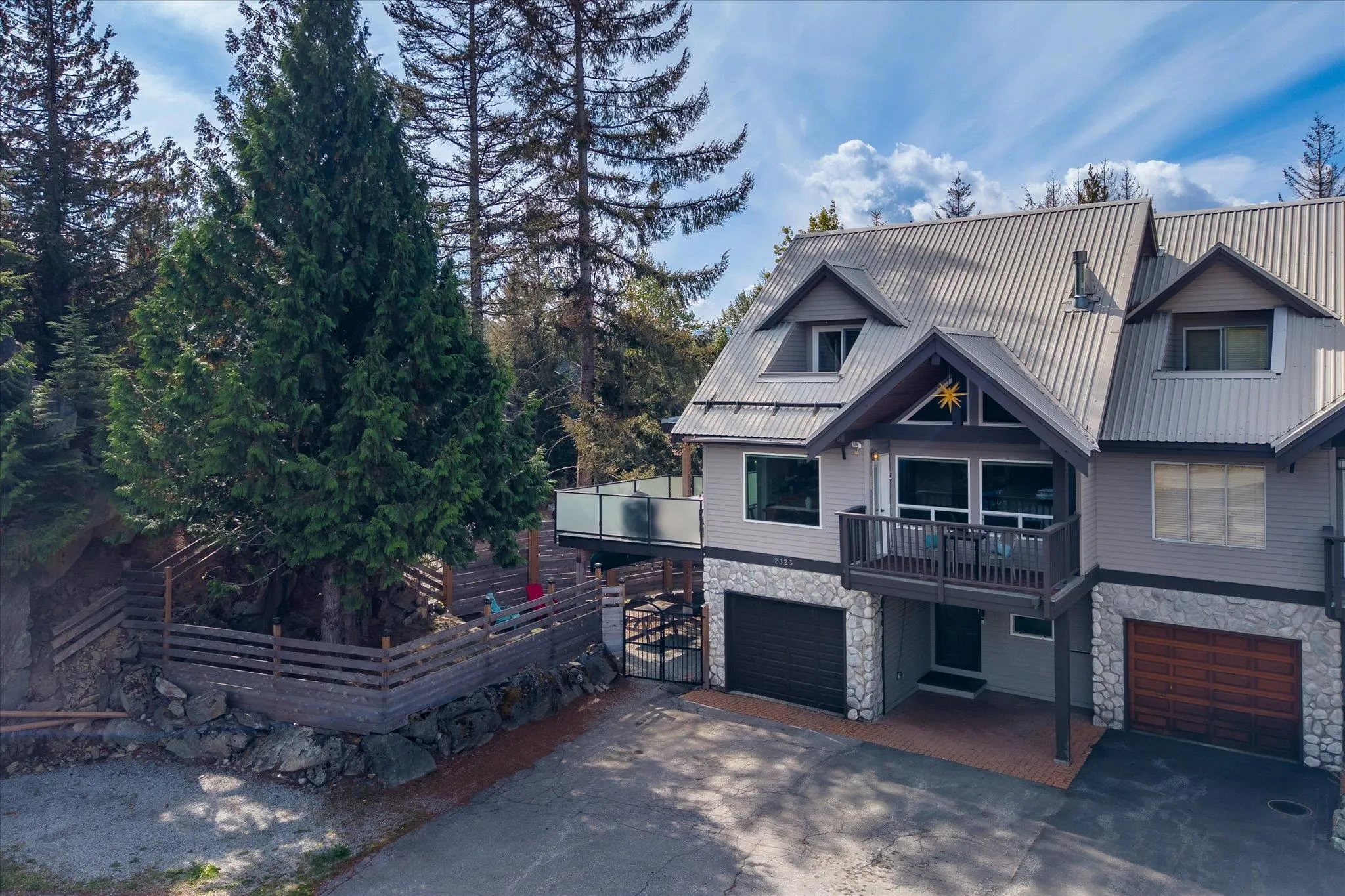 2323 Aspen Court