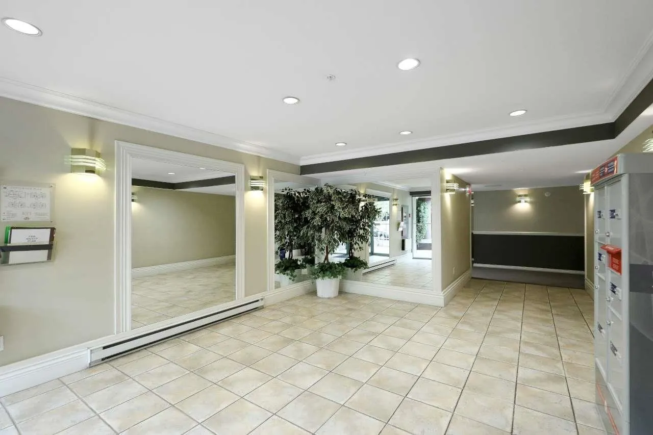 1009 Howay Street #112