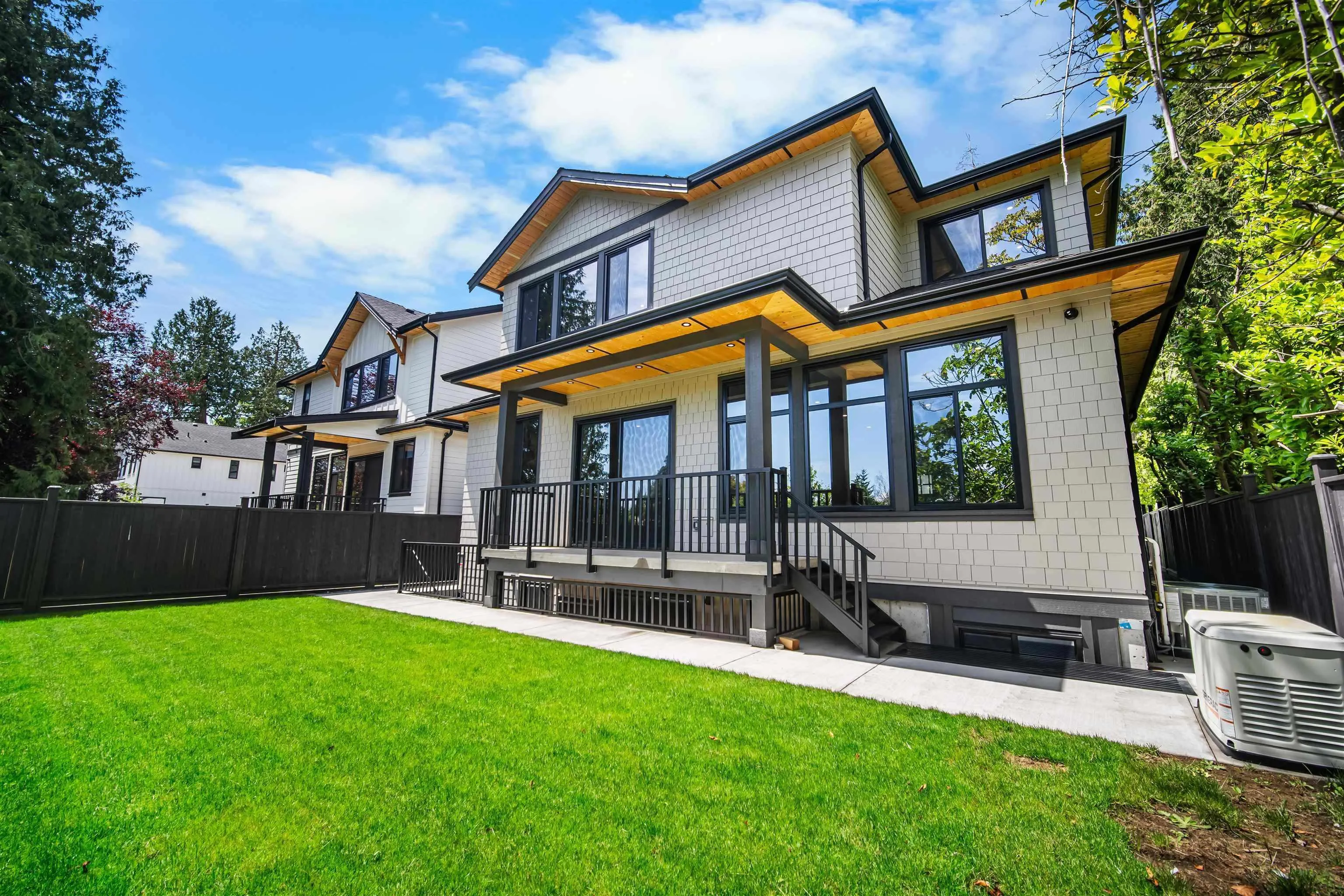 1236 Stellars Jay Place