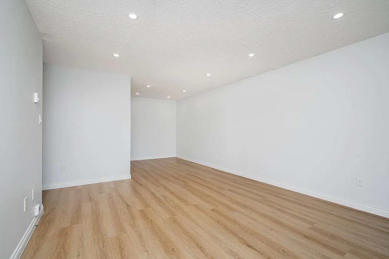 385 Ginger Drive #410