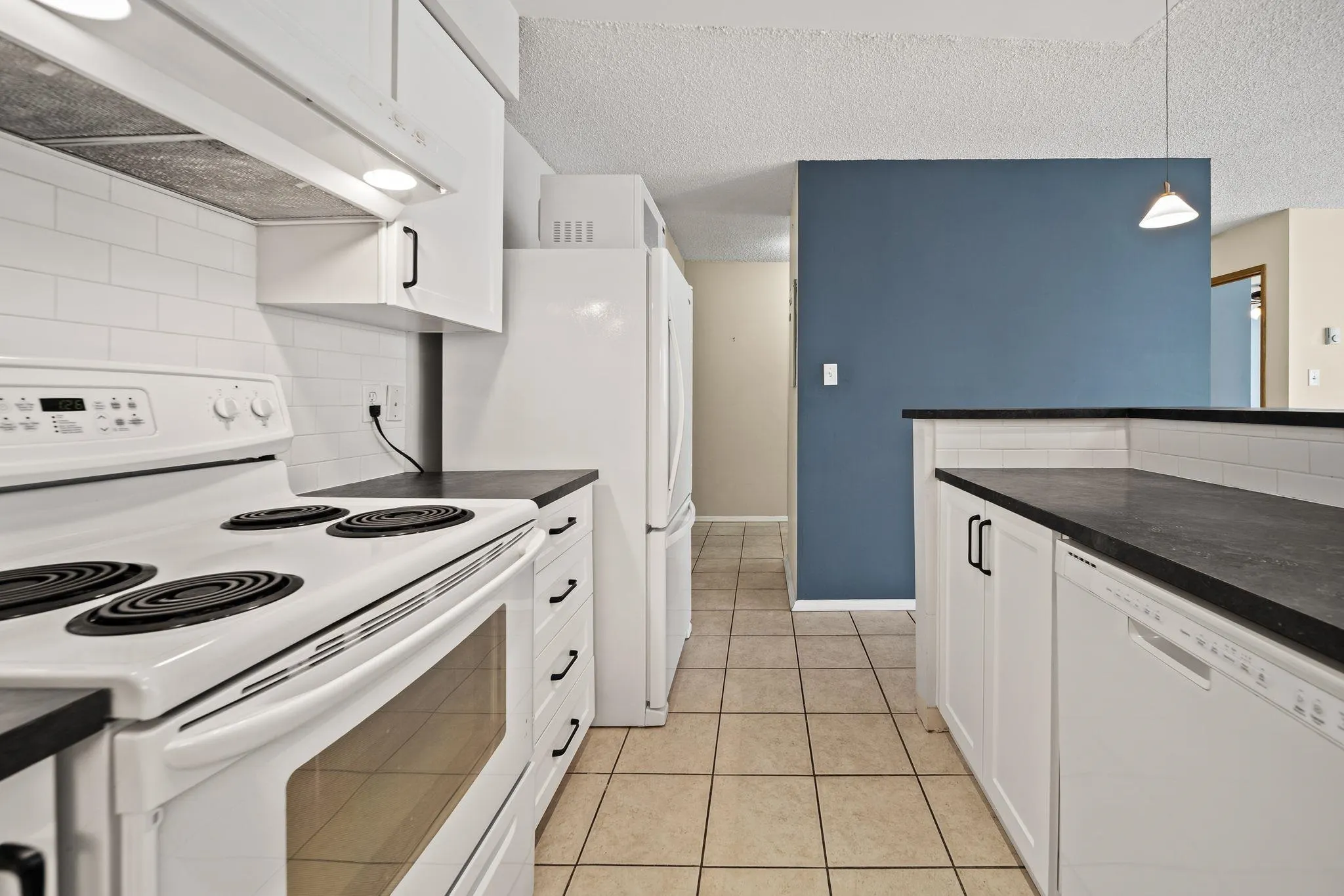 1845 W 7th Avenue #202