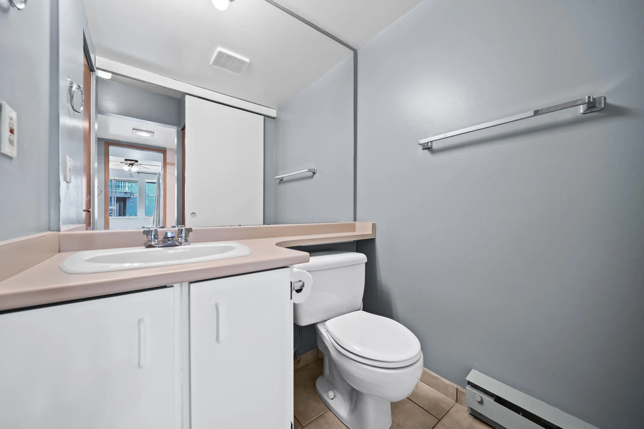 1845 W 7th Avenue #202