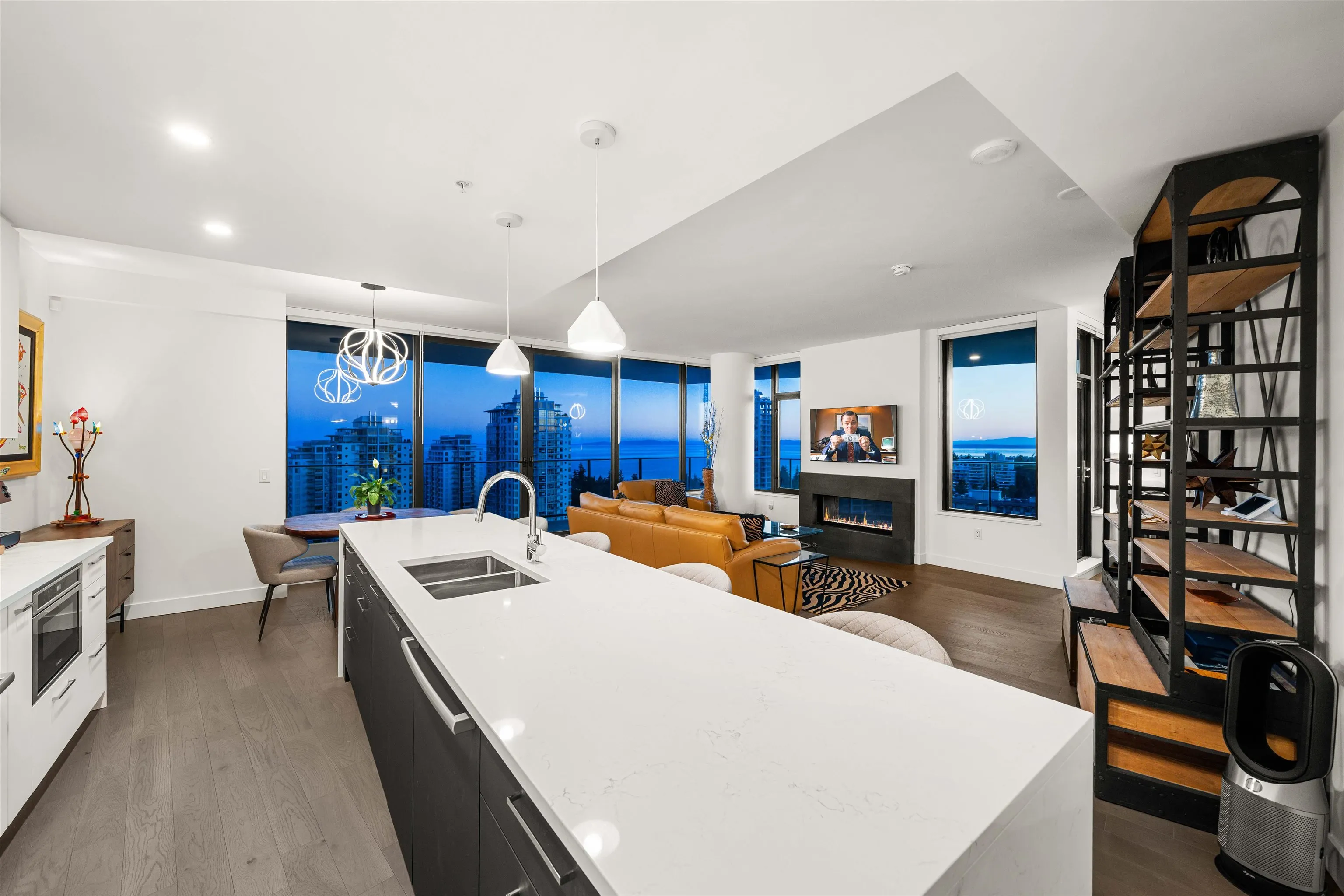 1588 Johnston Road #1605