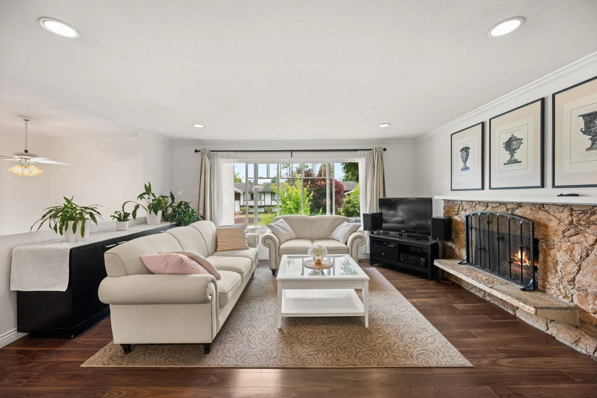 5933 Angus Place
