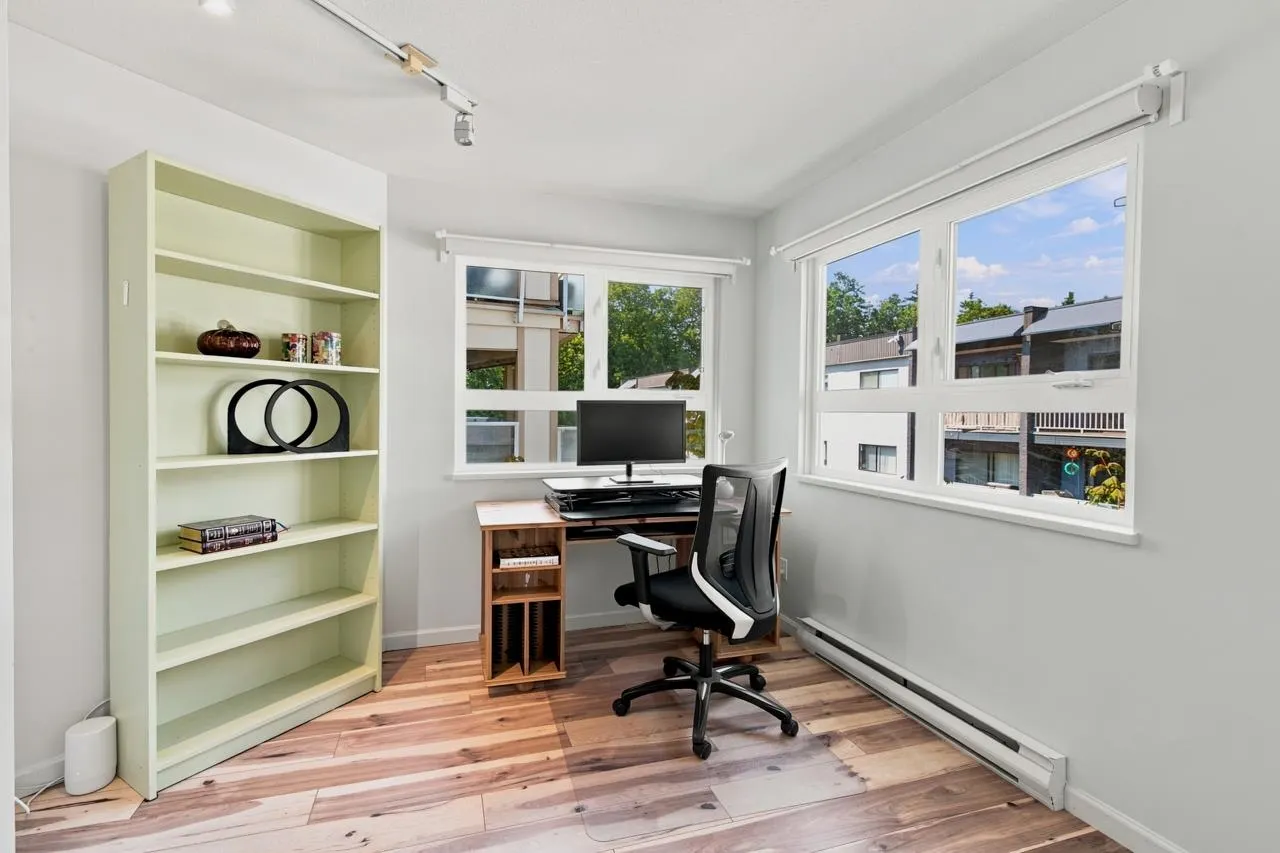20125 55a Avenue #204