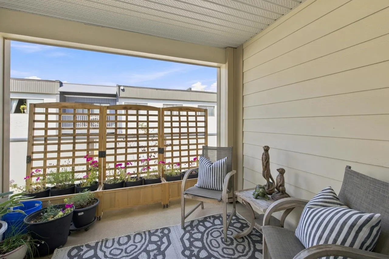 20125 55a Avenue #204