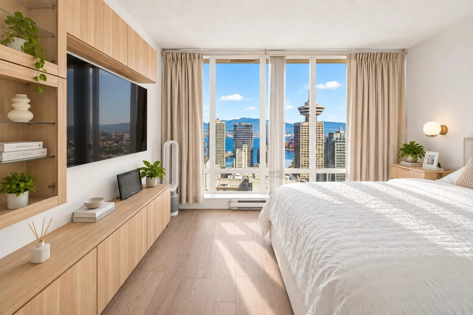 610 Granville Street #3007
