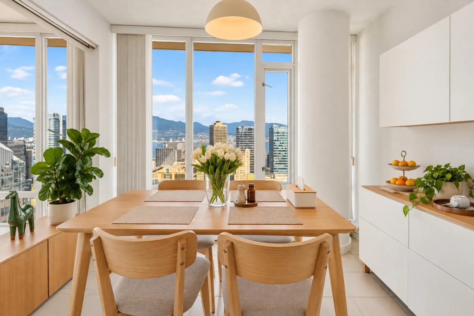 610 Granville Street #3007