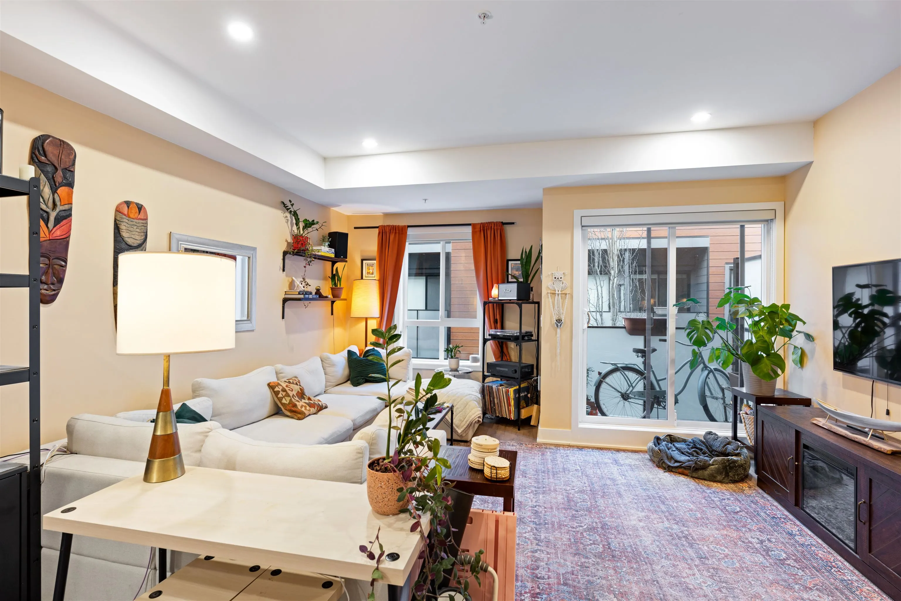 37808 Third Avenue #213