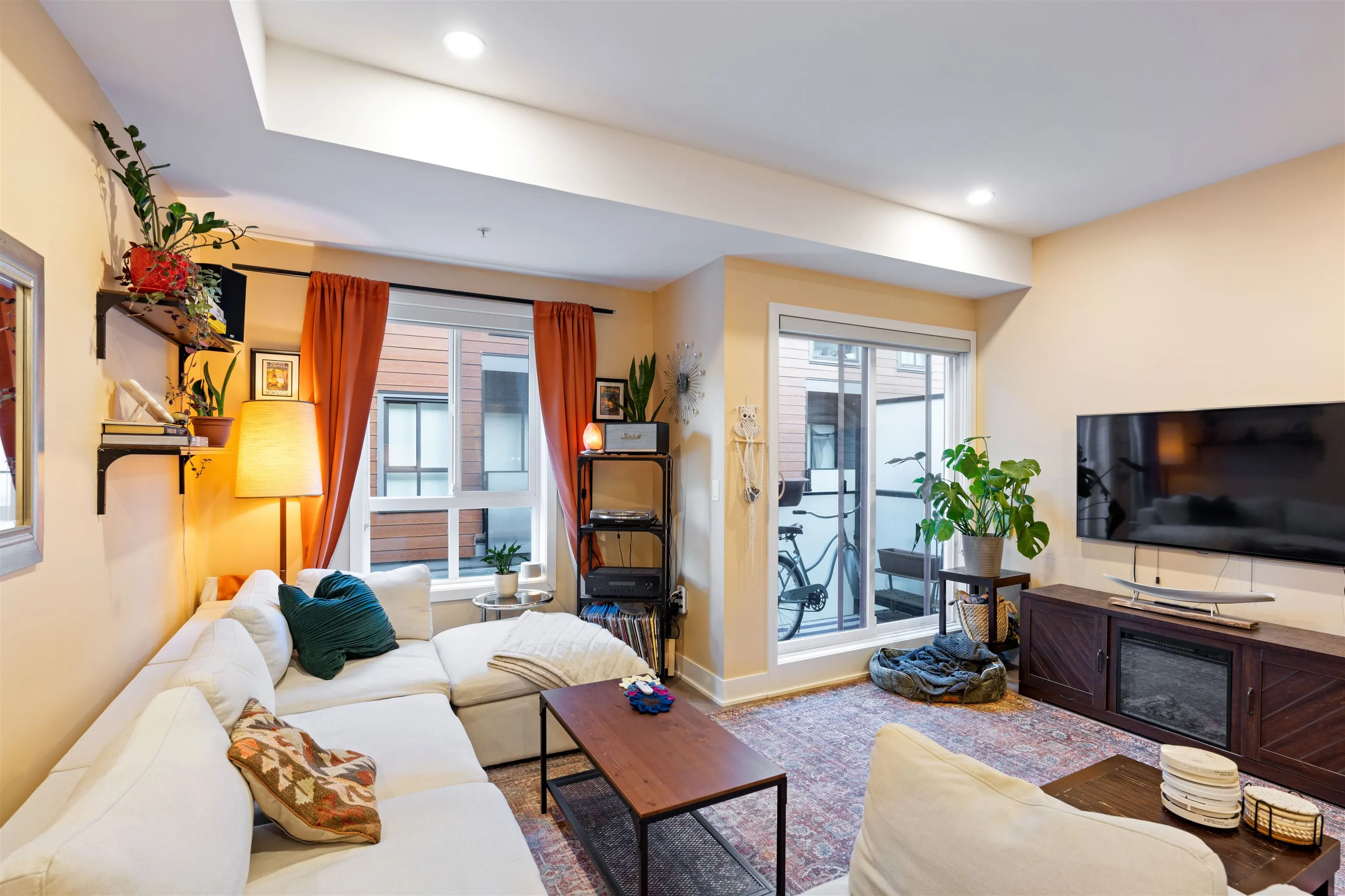 37808 Third Avenue #213