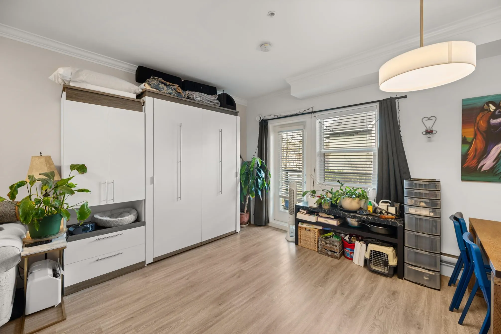 2389 Hawthorne Avenue #206