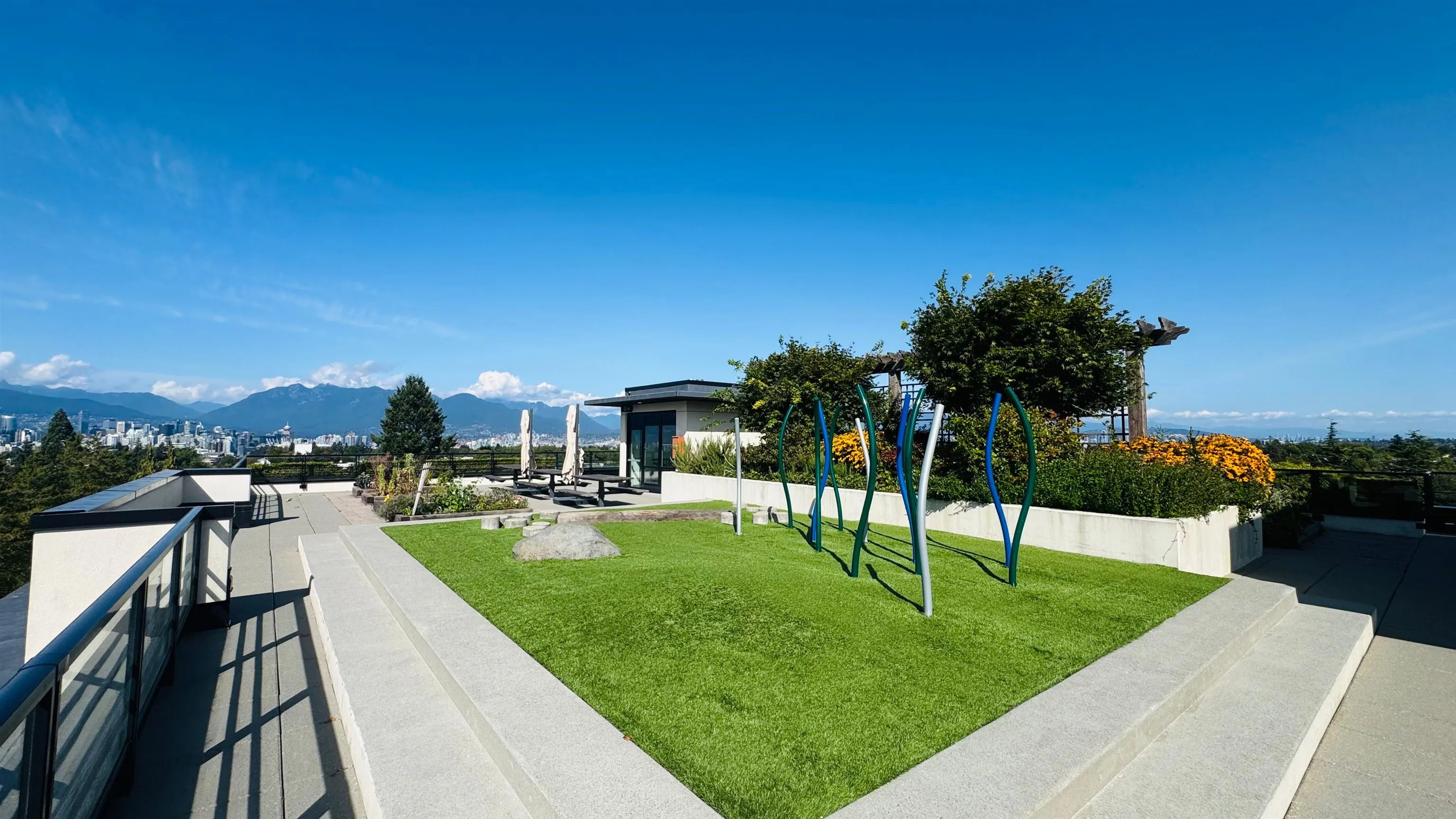 4408 Cambie Street #303
