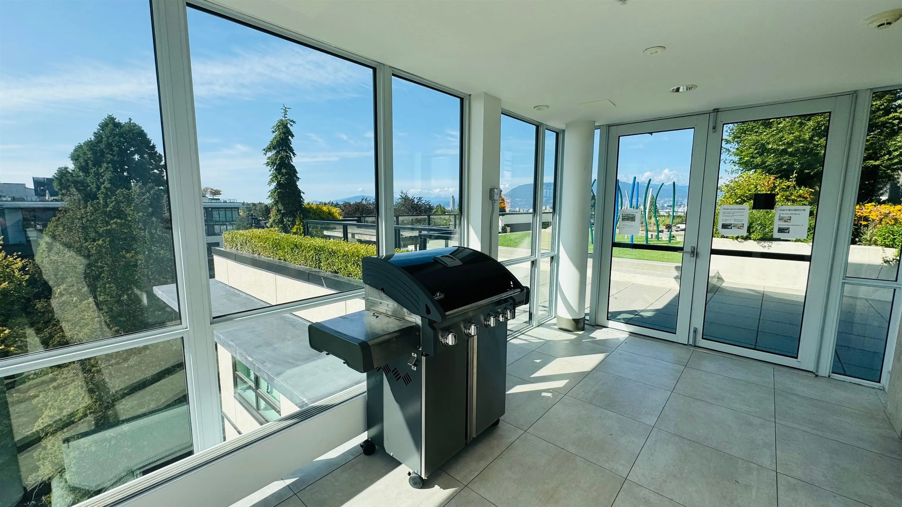 4408 Cambie Street #303