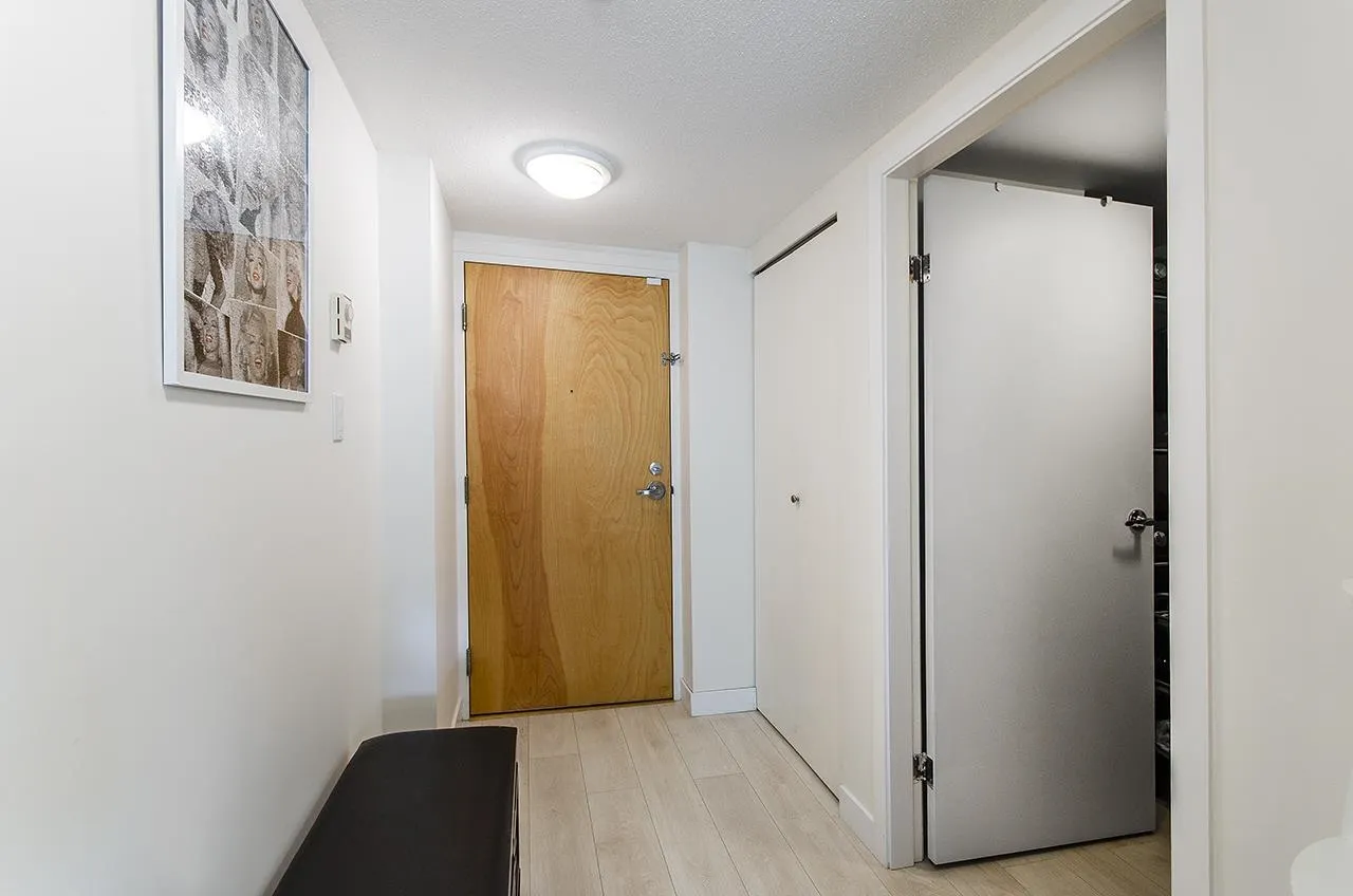 1277 Nelson Street #606