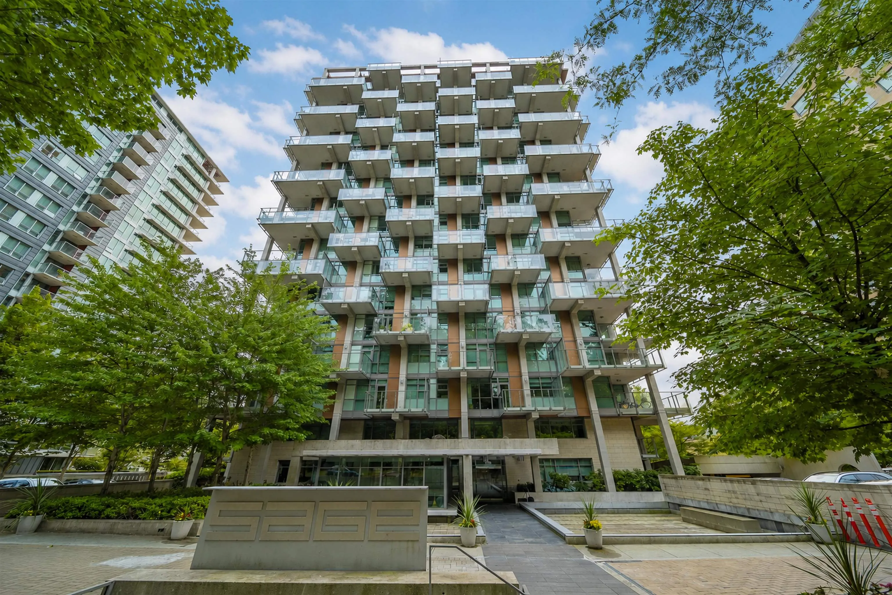 5782 Berton Avenue #502