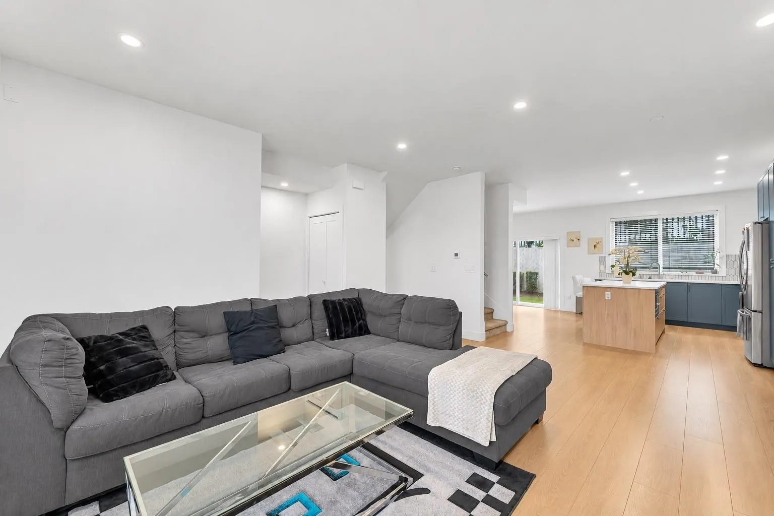 14355 62 Avenue #32