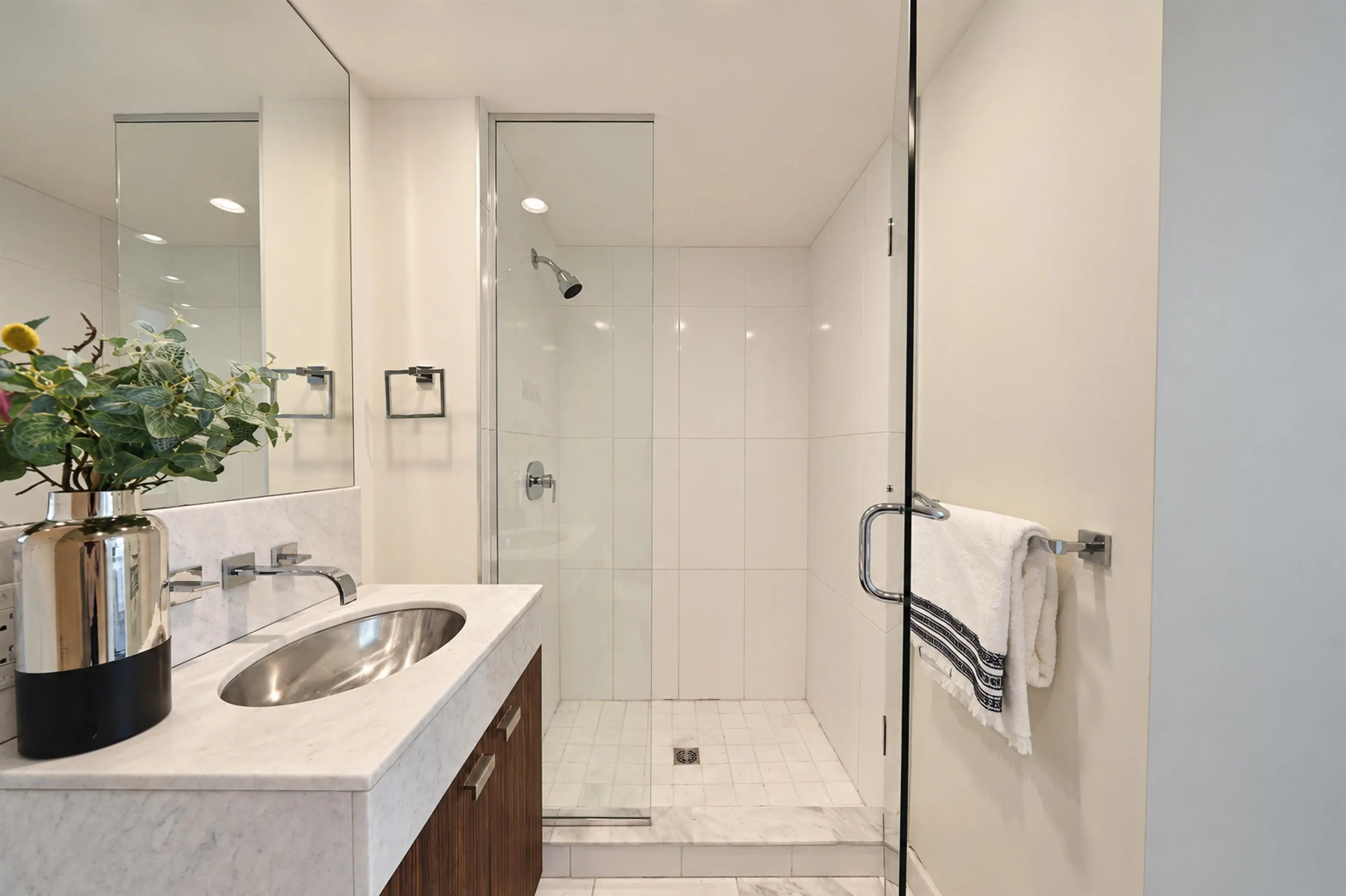 788 Richards Street #1703