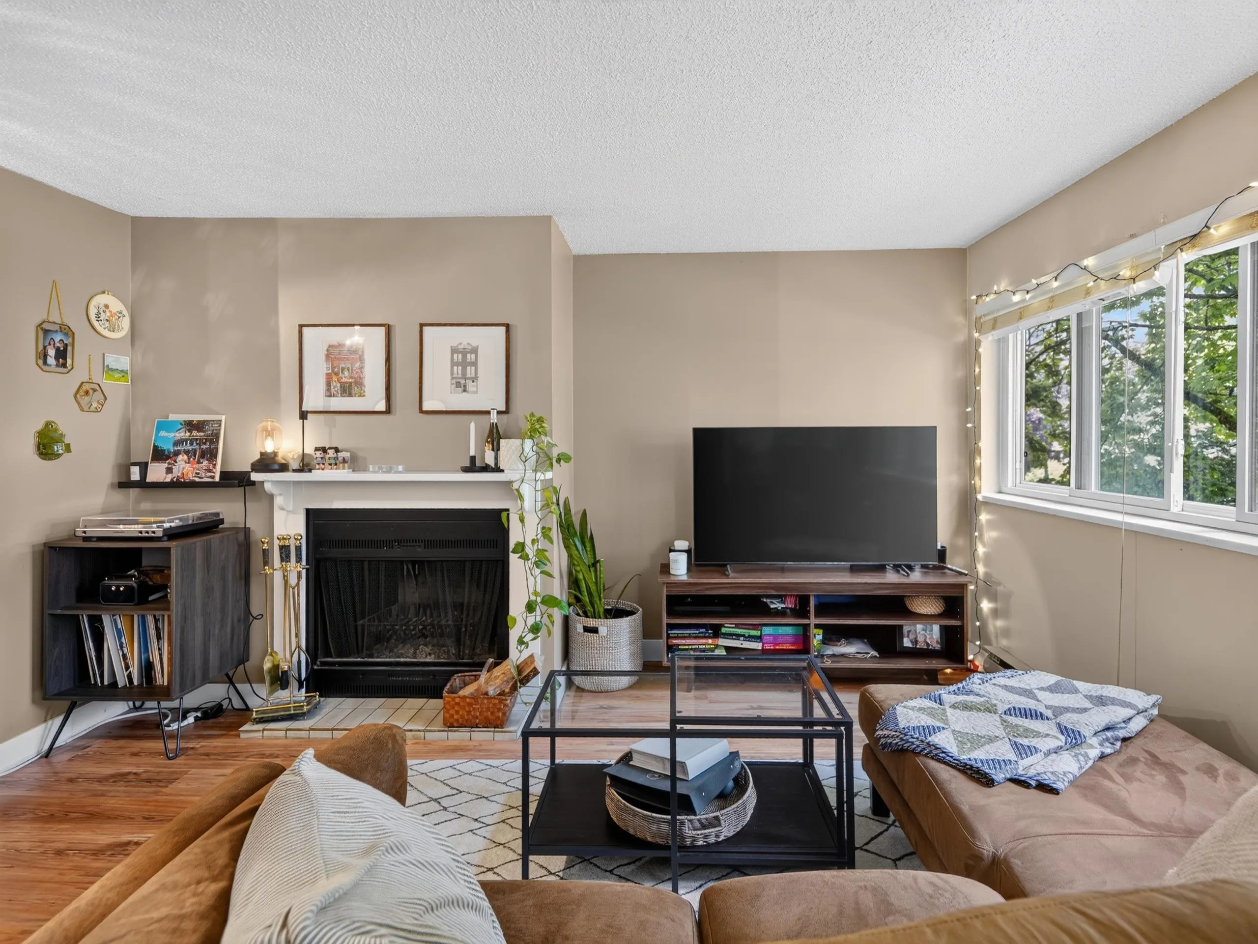 936 Bute Street #202
