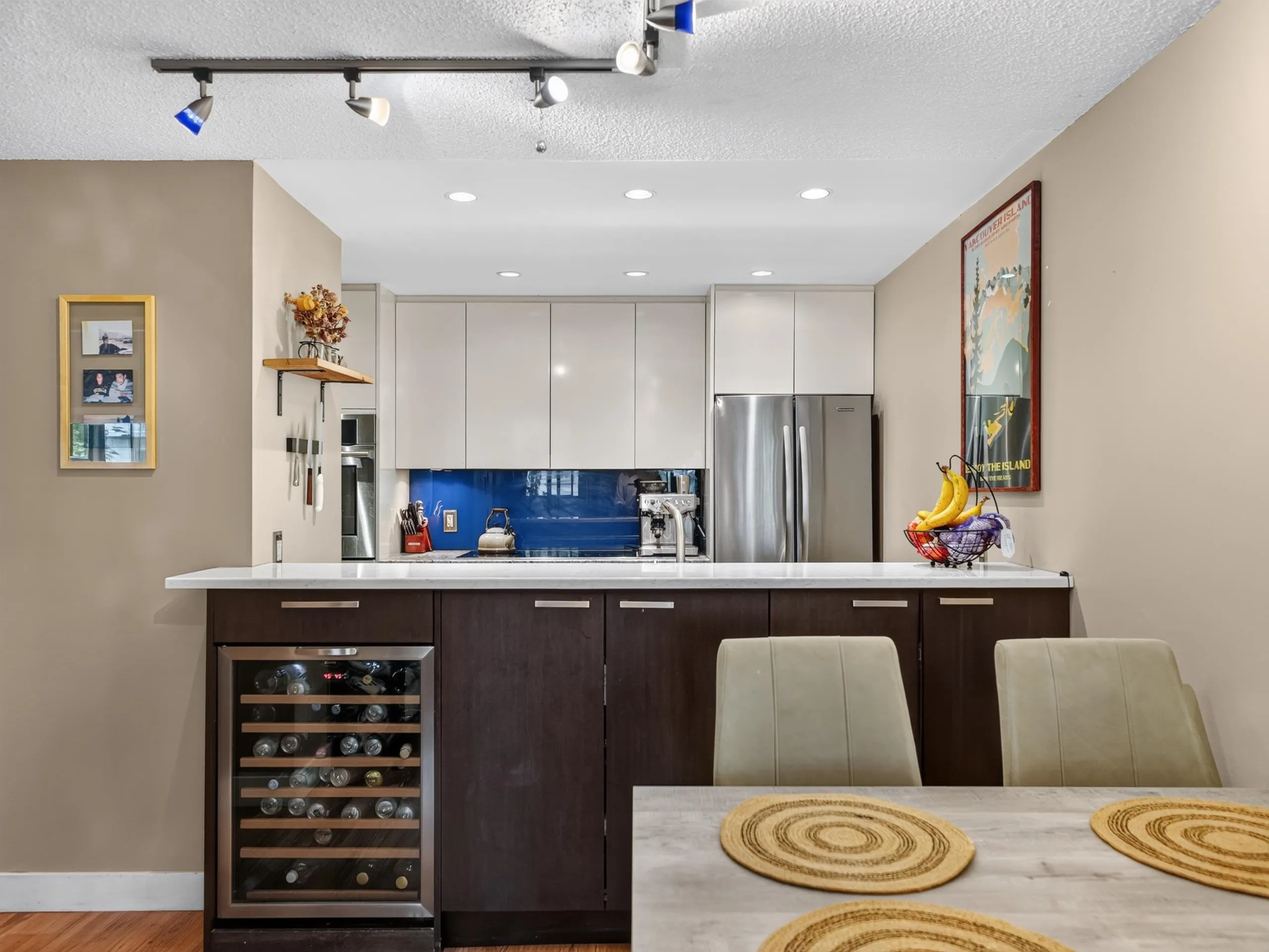 936 Bute Street #202