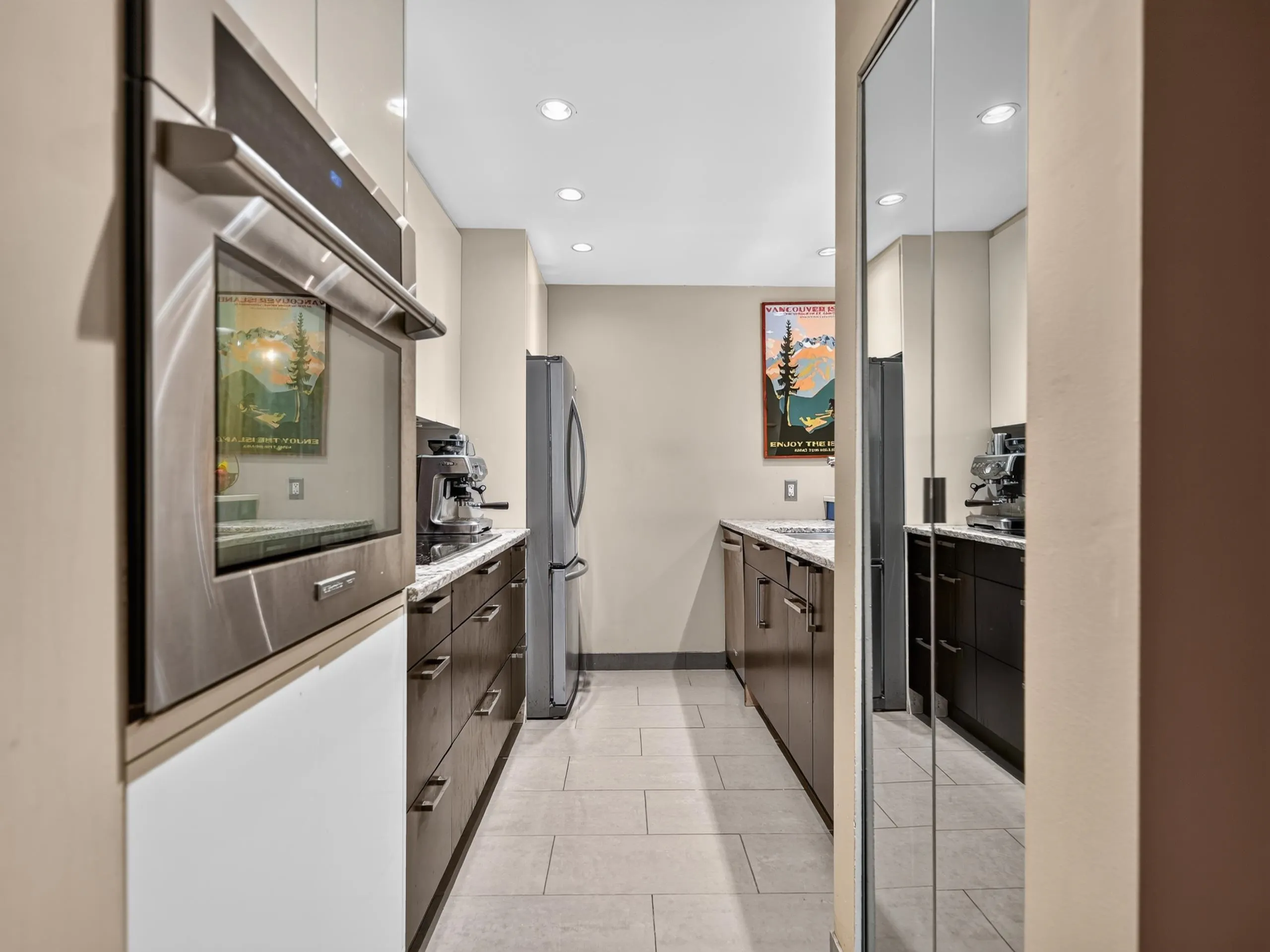 936 Bute Street #202