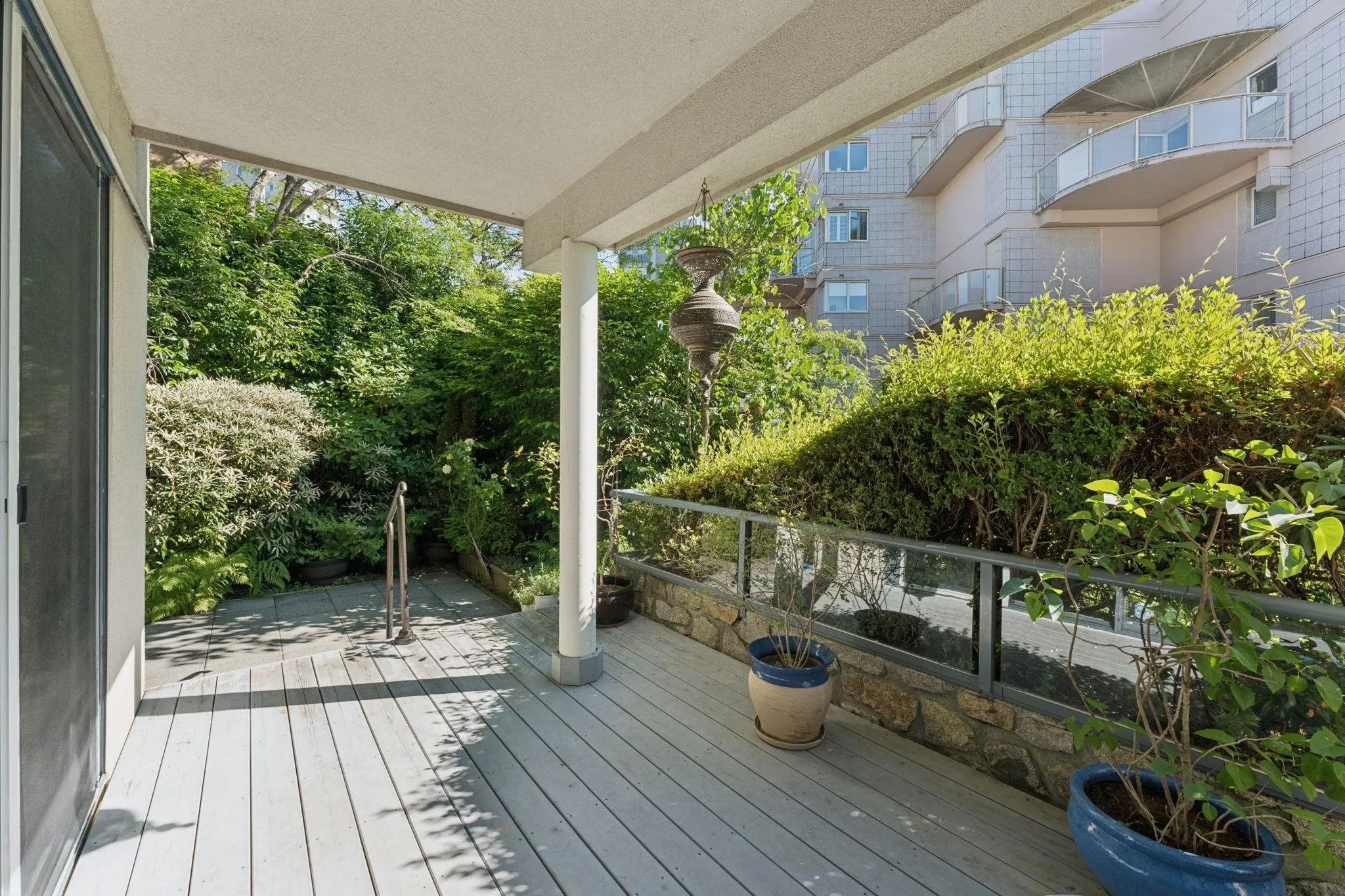 2242 Marine Drive #101