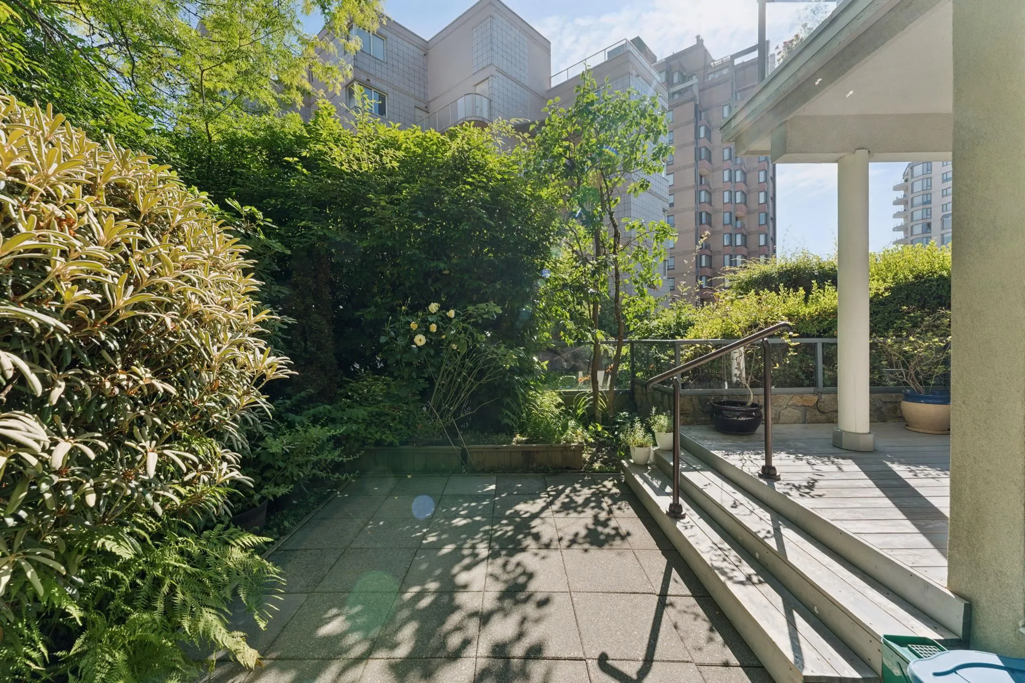 2242 Marine Drive #101