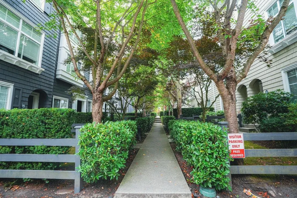 14955 60 Avenue #20