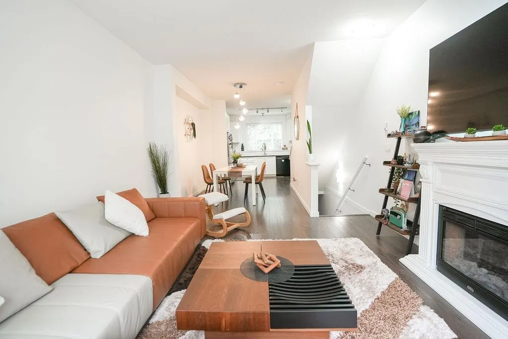 14955 60 Avenue #20