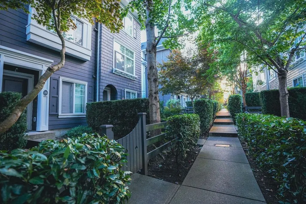 14955 60 Avenue #20