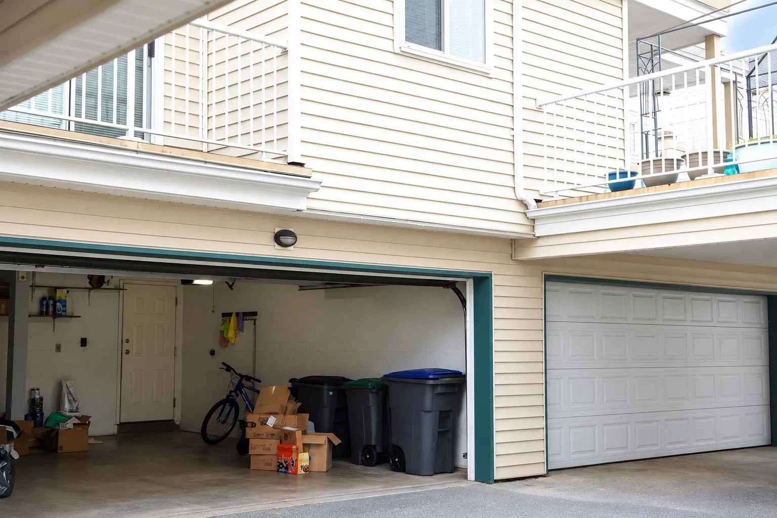 10077 156 Street