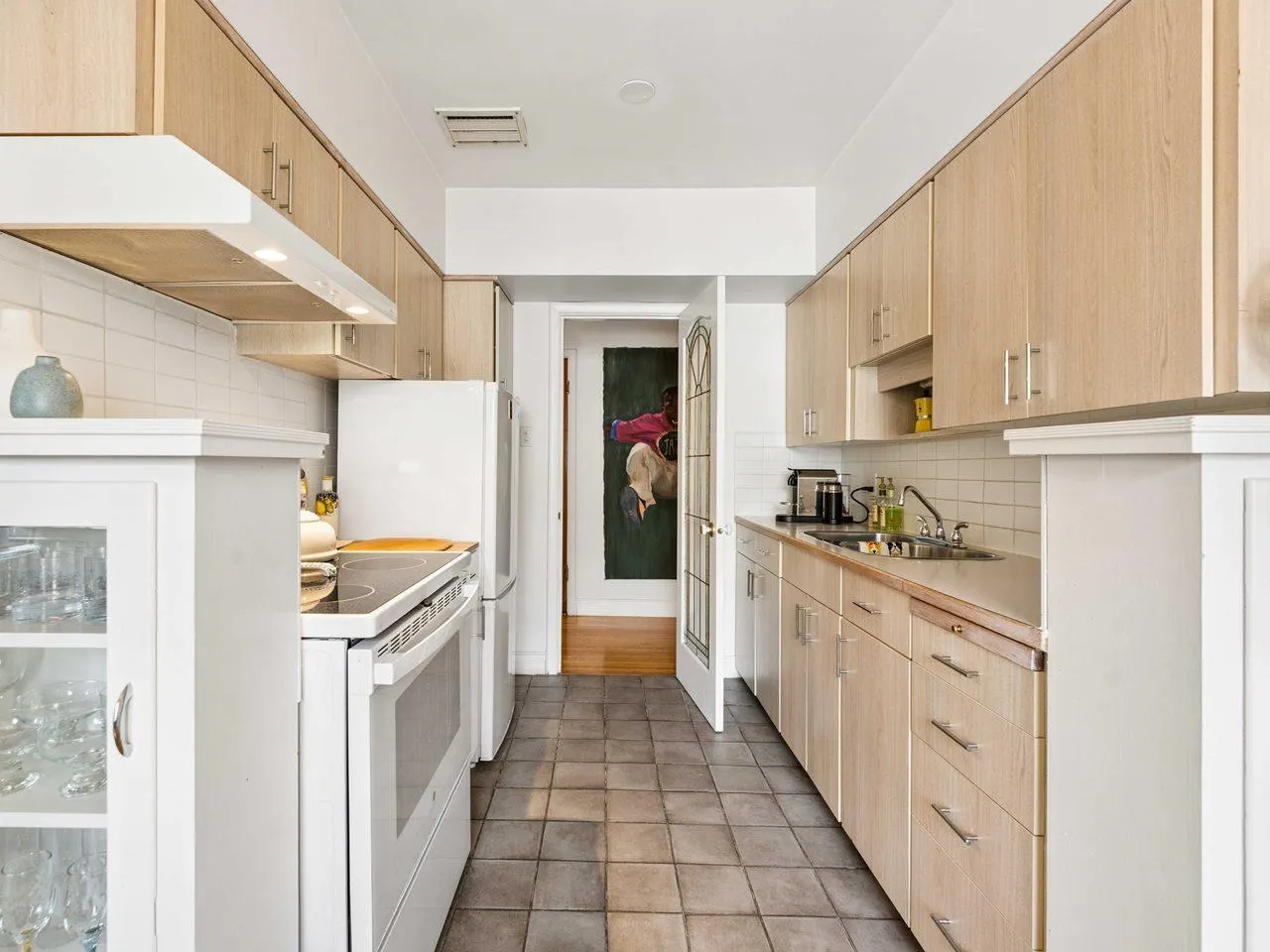 1246 Cardero Street #304