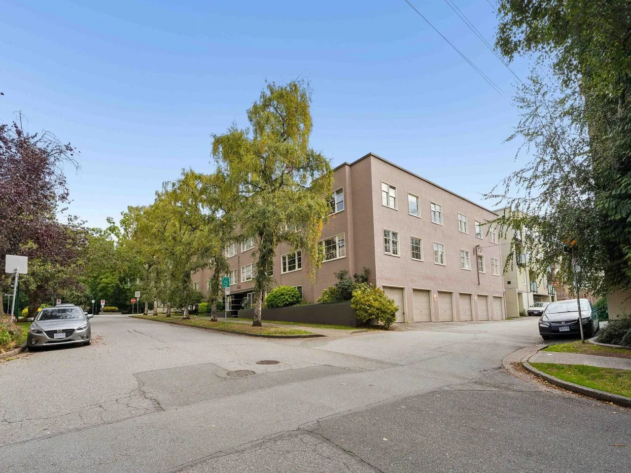 1246 Cardero Street #304