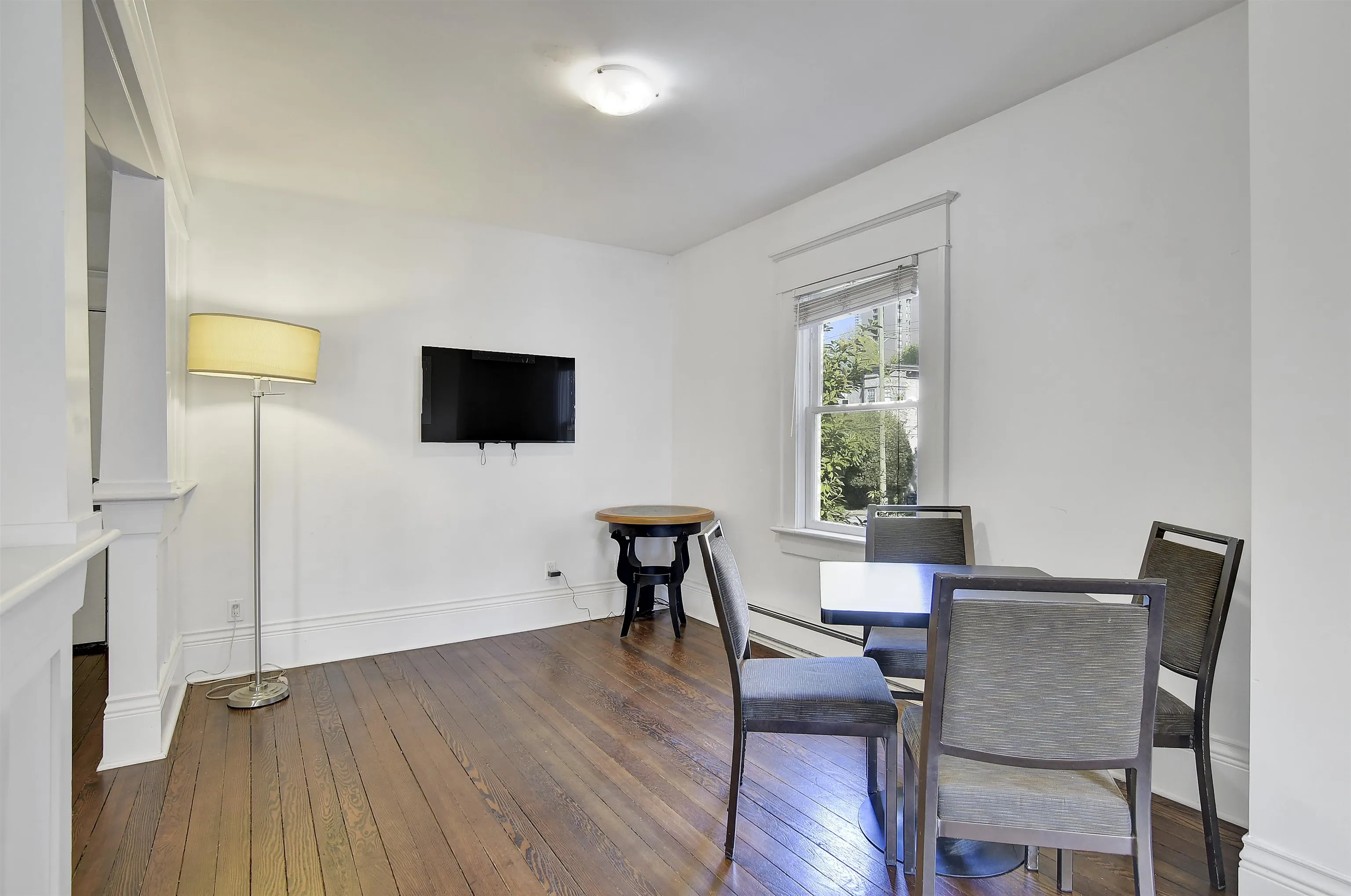 1517 Comox Street #2